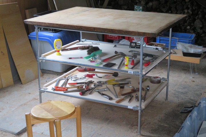 作業台を製作