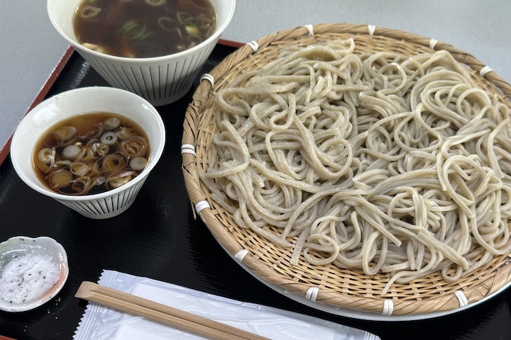 粗挽き相盛そば