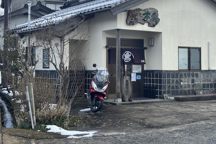 蕎麦工房_木の香